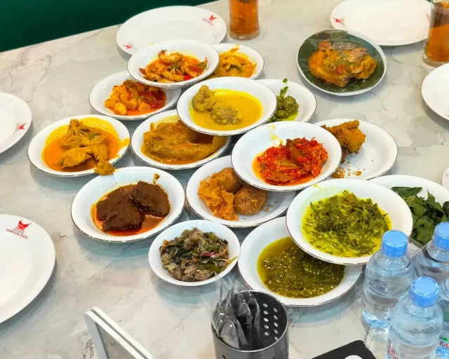 5 Kuliner Enak di Tol Trans Jawa Yang Wajib Dicoba