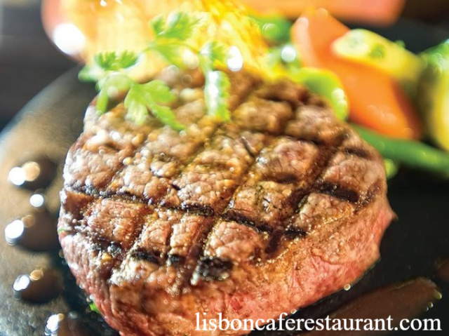 Steakhouse Jakarta untuk Makan Siang Keluarga